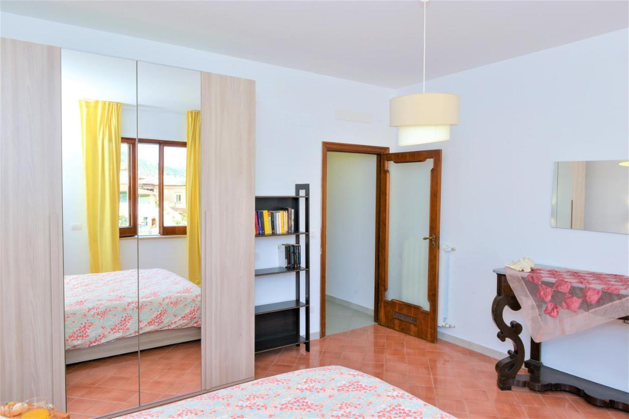 Estate4Home - Sofia Flora Piano di Sorrento Buitenkant foto