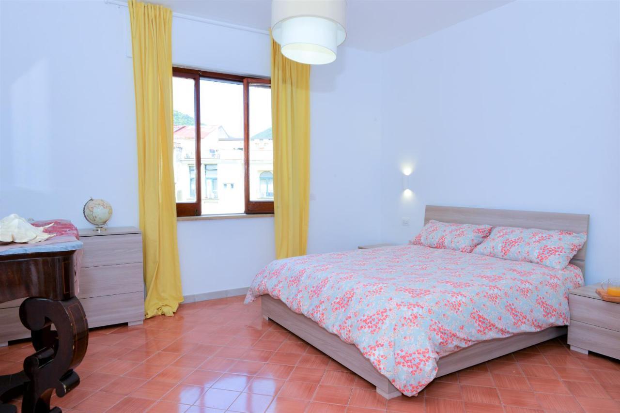 Estate4Home - Sofia Flora Piano di Sorrento Buitenkant foto